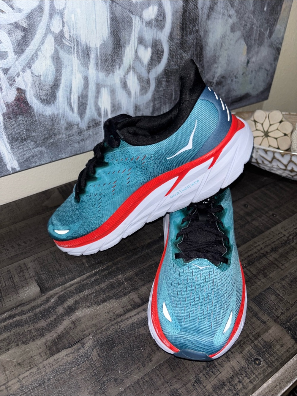 HOKA Clifton 8 running shoes MENS SZ 10.5 - Picture 3 of 16